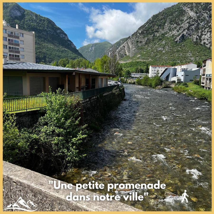 Beau Petit Appartement Au Coeur De L'Ariege. Тараскон-сюр-Арьеж Экстерьер фото